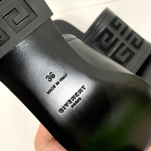 NEW Givenchy 4G Cut-Out Leather Flat Sandals in Black Size US 6 AUTHENTIC - Picture 8 of 12